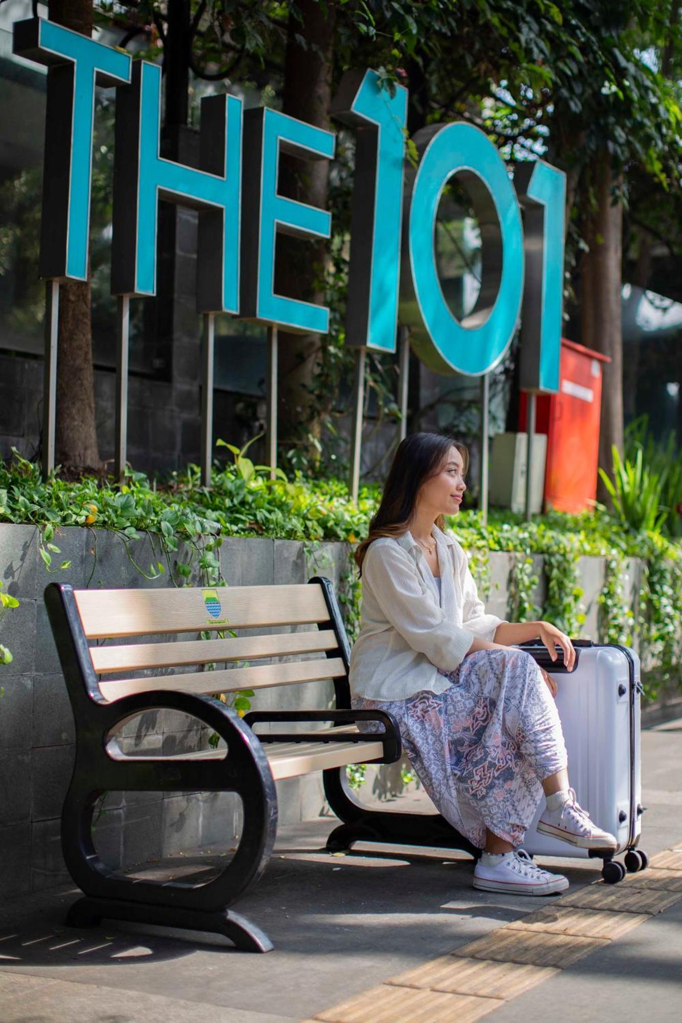 The 1O1 Bandung Dago Hotel Exterior photo